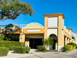 End-cap for lease at Arcade Shops on Icot Boulevard Clearwater